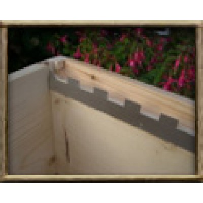 Castellated Spacers - Metal - 10 Slot - Pair - To Fit National Hive